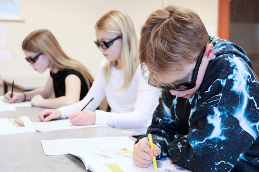Brusreducerande glasögon används för att öka elevernas fokus i skolan